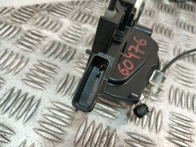 Recambio de cerradura puerta trasera izquierda para nissan micra iv (k13k, k13kk) 1.2 referencia OEM IAM 825011HM0C  
