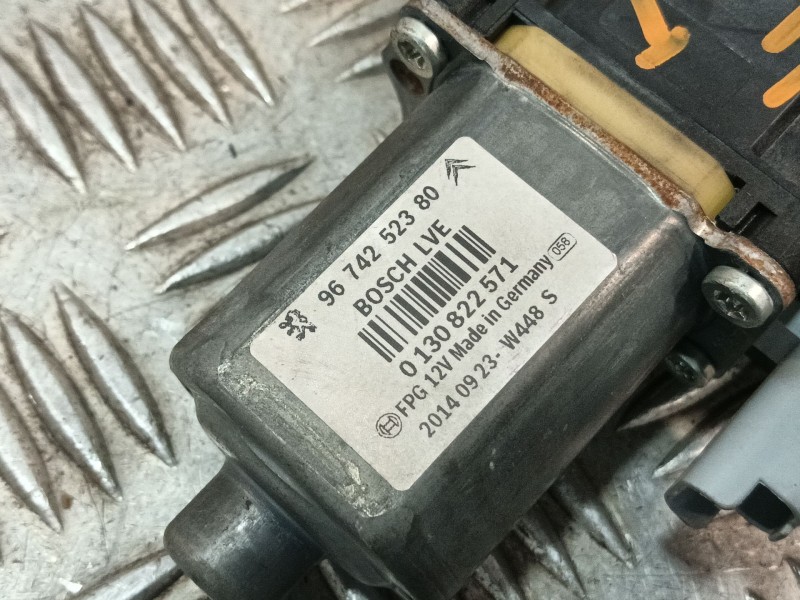 Recambio de elevalunas delantero izquierdo para citroën c4 cactus 1.2 vti 82 referencia OEM IAM 9810287780 9674252380 