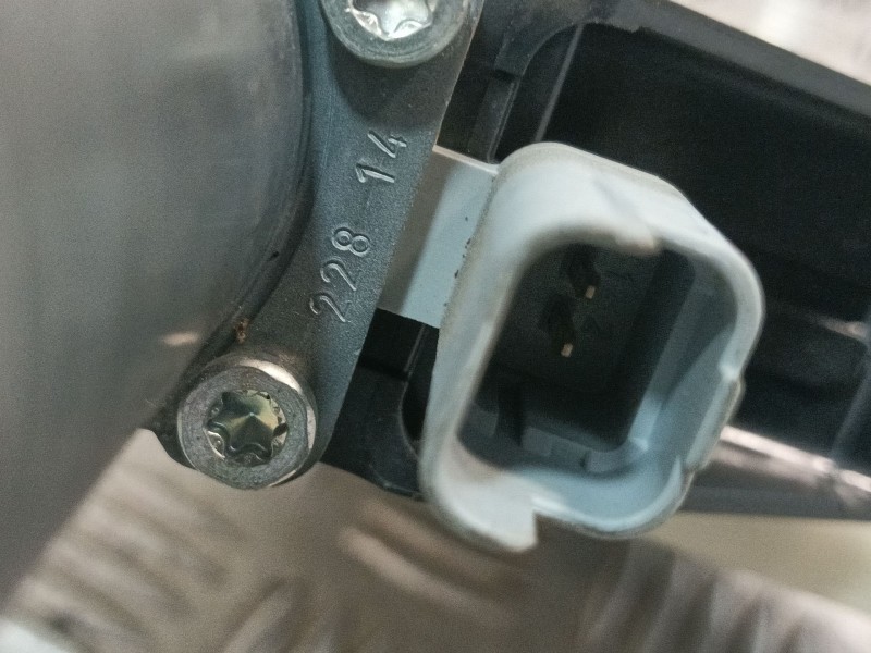 Recambio de elevalunas delantero izquierdo para citroën c4 cactus 1.2 vti 82 referencia OEM IAM 9810287780 9674252380 
