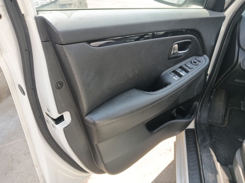 kia carens iv del año 2015