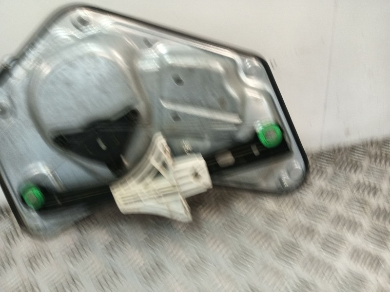 Recambio de elevalunas trasero izquierdo para skoda yeti (5l) 1.2 tsi referencia OEM IAM 5L0839461A 5L0959811 5L0839401A