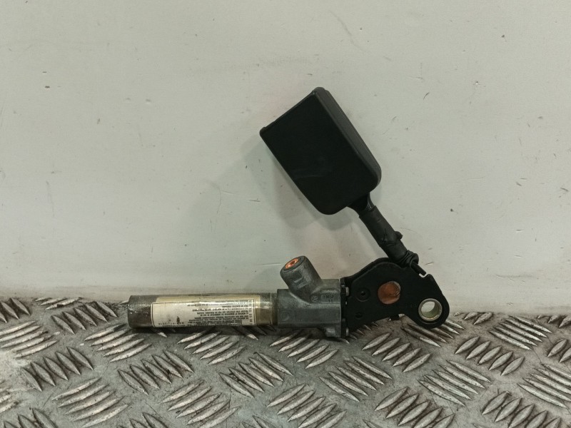 Recambio de enganche cinturon delantero derecho para citroën saxo (s0, s1) 1.5 d referencia OEM IAM 550522500A  