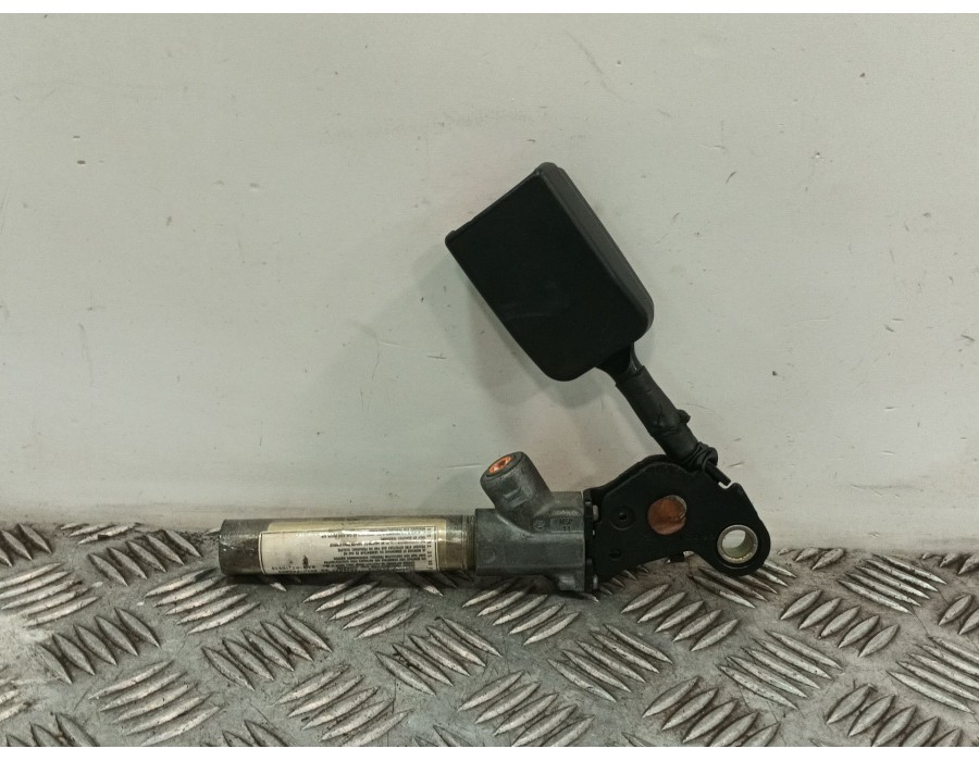Recambio de enganche cinturon delantero derecho para citroën saxo (s0, s1) 1.5 d referencia OEM IAM 550522500A  