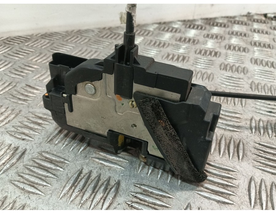 Recambio de cerradura puerta delantera derecha para nissan pulsar hatchback (c13) 1.2 dig-t referencia OEM IAM 805003ZL0A  