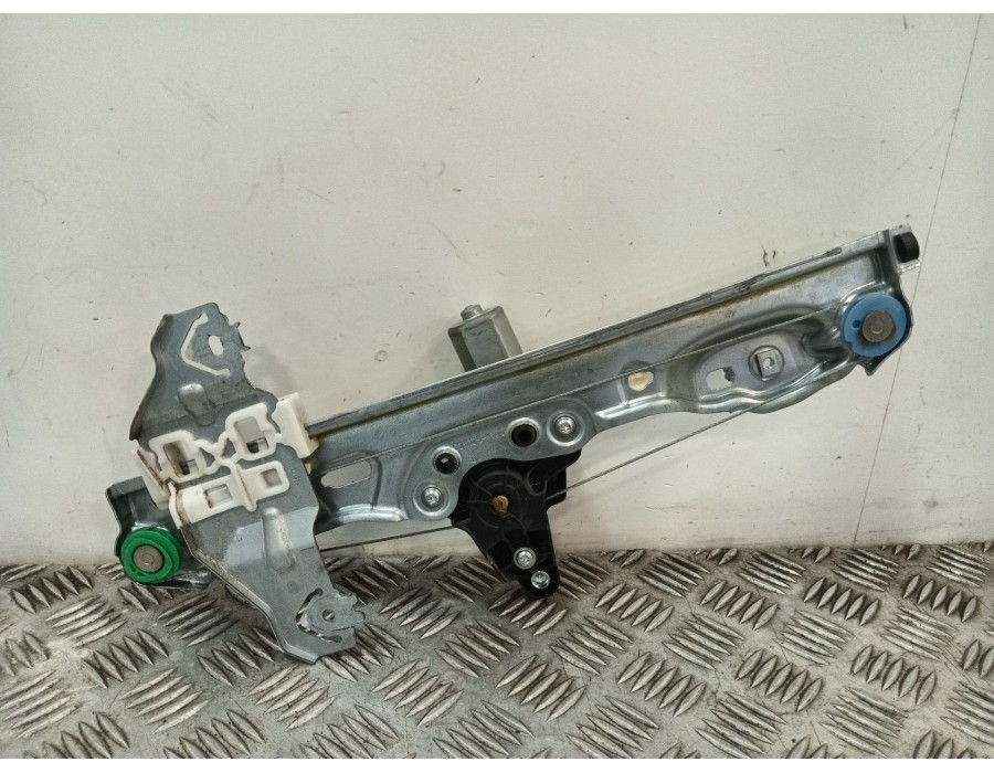 Recambio de elevalunas trasero derecho para nissan pulsar hatchback (c13) 1.2 dig-t referencia OEM IAM 827003ZL0A C26126100 
