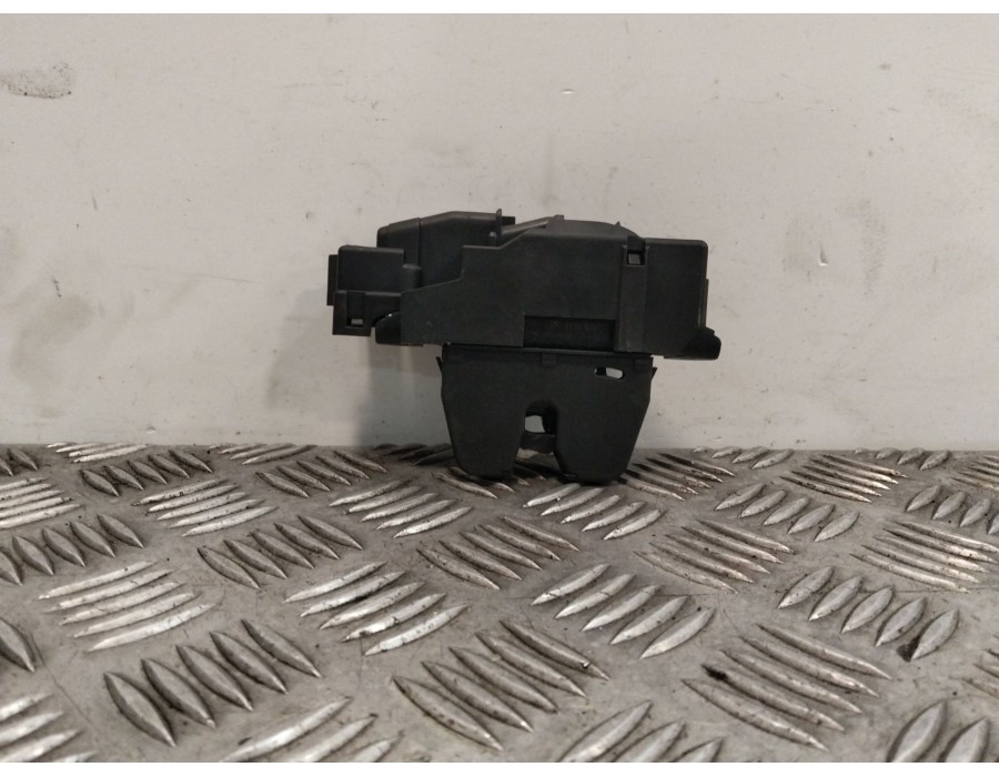 Recambio de cerradura maletero / porton para citroën c4 cactus 1.2 vti 82 referencia OEM IAM 9804762080  