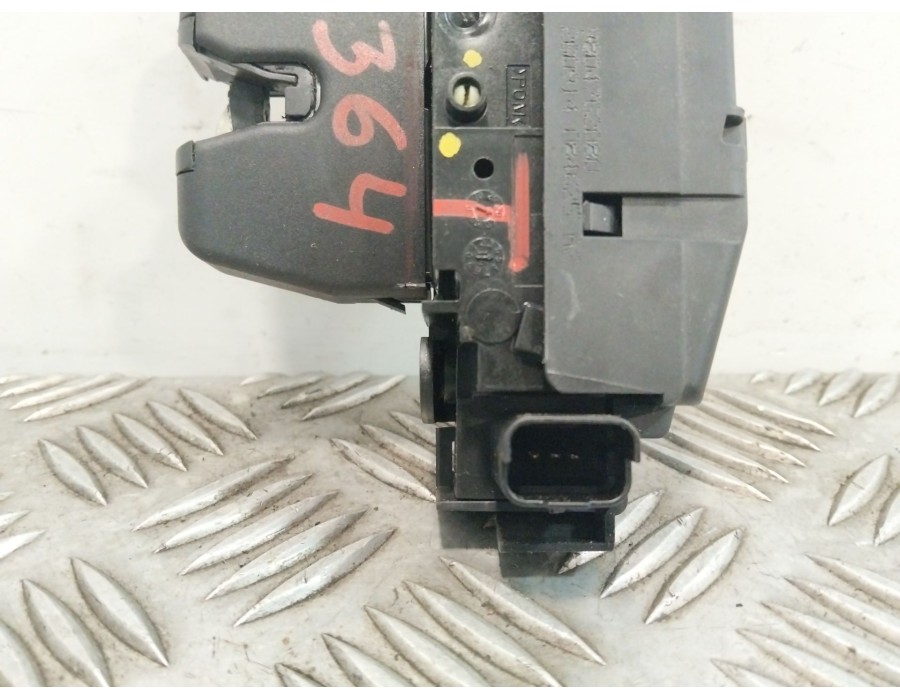 Recambio de cerradura maletero / porton para citroën c4 cactus 1.2 vti 82 referencia OEM IAM 9804762080  
