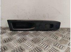 Recambio de mando elevalunas trasero derecho para toyota yaris (_p13_) 1.5 (nsp131_) referencia OEM IAM 742710D400  