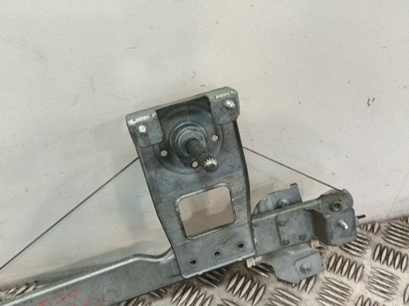 Recambio de elevalunas trasero izquierdo para dacia sandero (bs_) 1.2 16v referencia OEM IAM 8200733831  