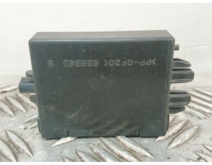 Recambio de modulo electronico para toyota c-hr (_x1_) 1.8 hybrid (zyx10_, zyx11_) referencia OEM IAM 625940000 89784F4010 