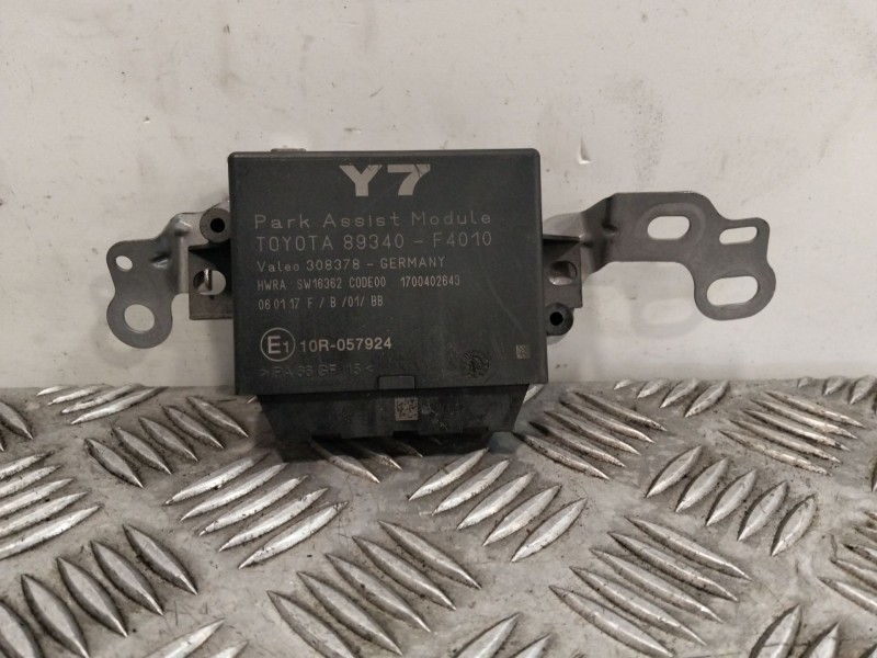 Recambio de modulo electronico para toyota c-hr (_x1_) 1.8 hybrid (zyx10_, zyx11_) referencia OEM IAM 89340F4010  