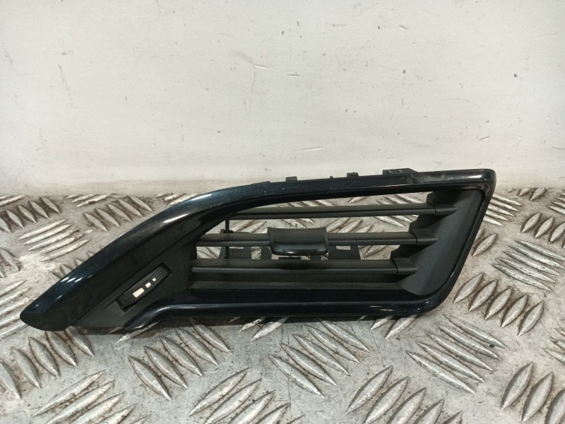 Recambio de rejilla aireadora para peugeot 208 referencia OEM IAM 447181X 9673131677 