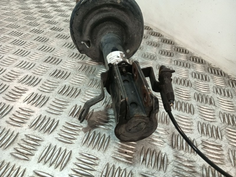 Recambio de amortiguador delantero para dacia lodgy stepway referencia OEM IAM 1140625106  