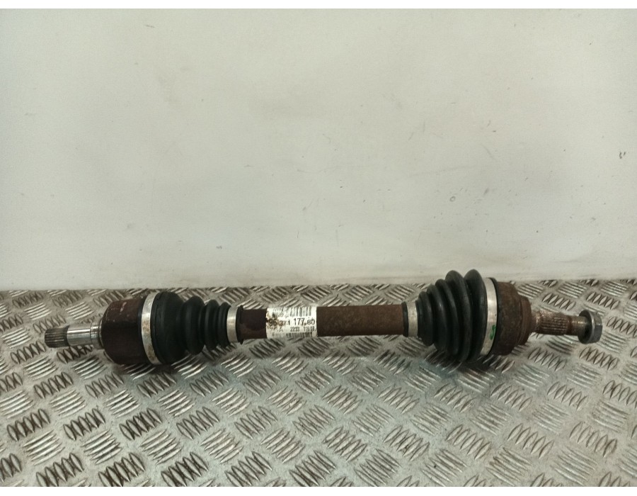 Recambio de transmision delantera izquierda para citroën c4 ii (nc_) 1.6 hdi 90 referencia OEM IAM 9637117780  