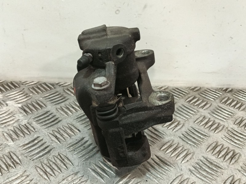 Recambio de pinza freno trasera izquierda para fiat ducato furgon 250 referencia OEM IAM Y04075A  