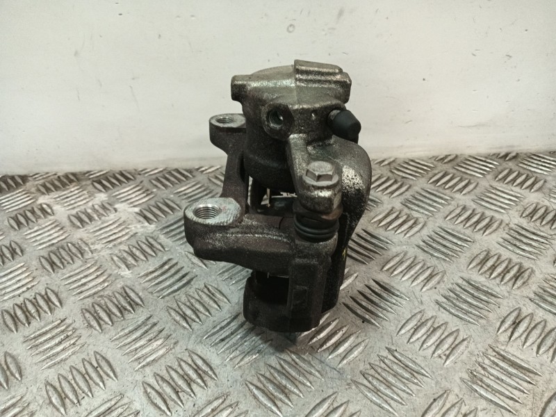Recambio de pinza freno trasera derecha para fiat ducato furgon 250 referencia OEM IAM Y04076A  