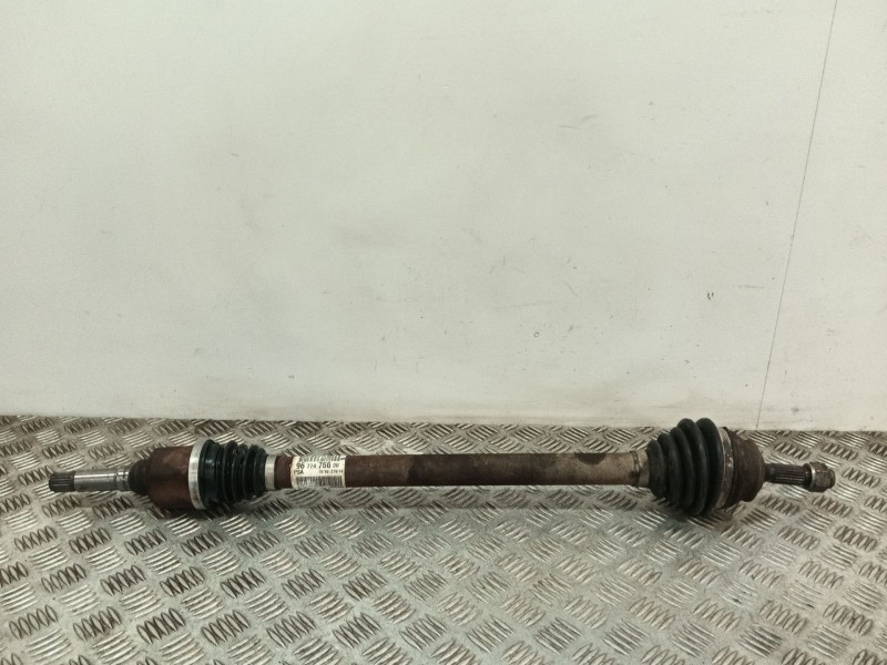 Recambio de transmision delantera derecha para citroën c4 cactus 1.2 vti 82 referencia OEM IAM 9677476680  