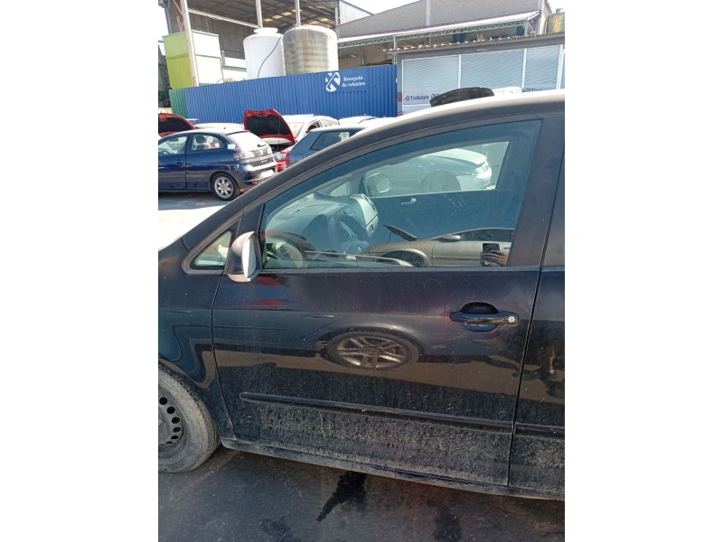 Recambio de puerta delantera izquierda para volkswagen golf plus v (5m1, 521) 1.9 tdi referencia OEM IAM 5M0831301P  