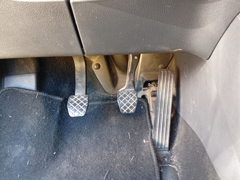 Recambio de pedal embrague para volkswagen golf plus v (5m1, 521) 1.9 tdi referencia OEM IAM 1K1721321E  