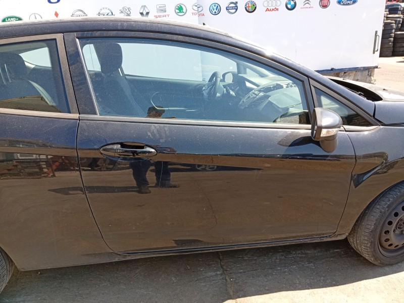 Recambio de puerta delantera derecha para ford fiesta vi (cb1, ccn) 1.4 tdci referencia OEM IAM 1806117  