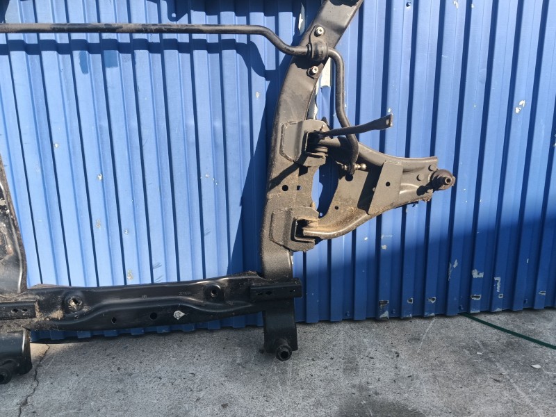 Recambio de puente delantero para dacia duster (hs_) 1.5 dci referencia OEM IAM 544010119R  