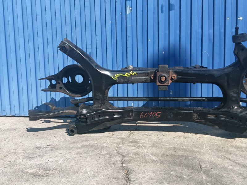Recambio de puente trasero para toyota c-hr (_x1_) 1.8 hybrid (zyx10_, zyx11_) referencia OEM IAM 51206F4013  
