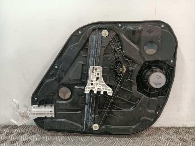 Recambio de elevalunas trasero izquierdo para kia carens iv 1.7 crdi referencia OEM IAM 83471A4010 83470A4000 