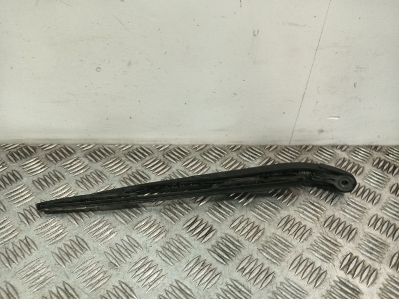 Recambio de brazo limpia trasero para fiat qubo (225_) 1.4 (225axa1a, 225cxa1a) referencia OEM IAM 1354614080  