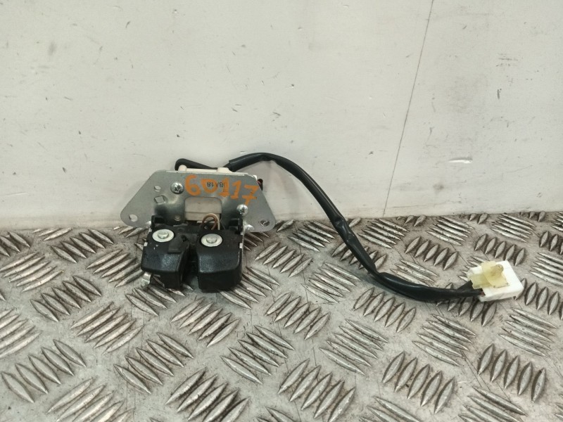 Recambio de cerradura maletero / porton para fiat qubo (225_) 1.4 (225axa1a, 225cxa1a) referencia OEM IAM 0000051949047  