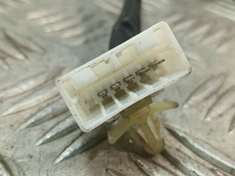 Recambio de cerradura maletero / porton para fiat qubo (225_) 1.4 (225axa1a, 225cxa1a) referencia OEM IAM 0000051949047  