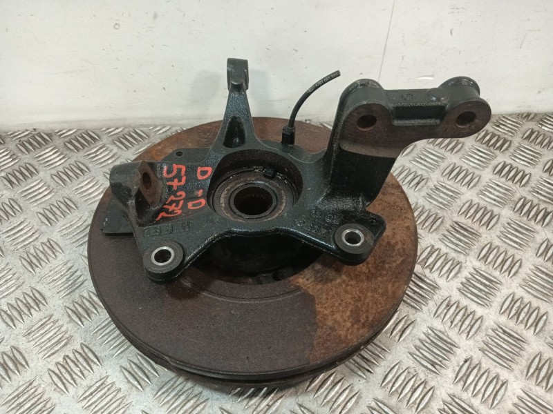 Recambio de mangueta delantera derecha para renault scenic iii 1.2 16v referencia OEM IAM   