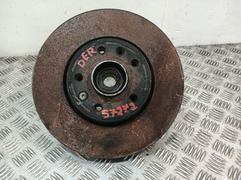 Recambio de mangueta delantera derecha para renault scenic iii 1.2 16v referencia OEM IAM   