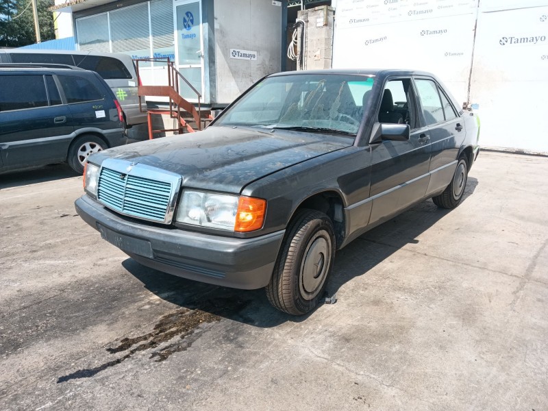 mercedes-benz 190 (w201) del año 1990