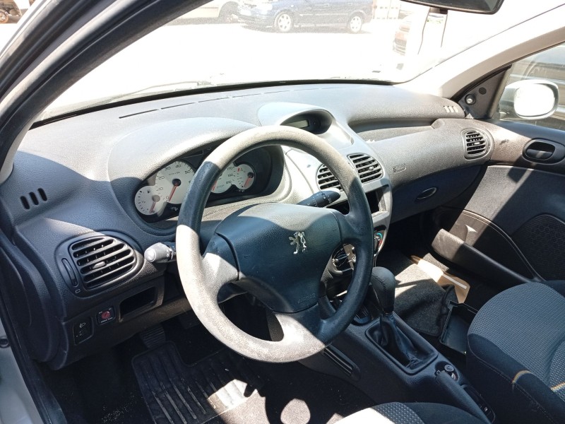 peugeot 206 hatchback (2a/c) del año 2003