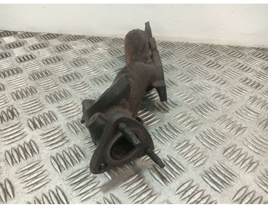 Recambio de colector escape para land rover discovery iv (l319) 3.0 sdv6 4x4 referencia OEM IAM 9X2Q9430  