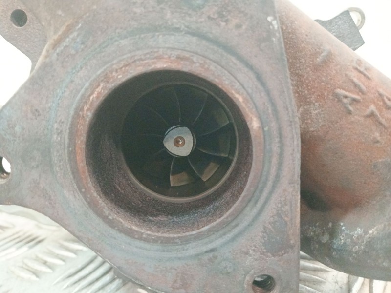 Recambio de turbocompresor para land rover discovery iv (l319) 3.0 sdv6 4x4 referencia OEM IAM AX2Q6K682CB  