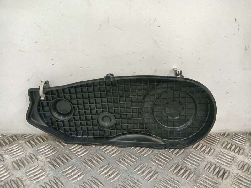 Recambio de tapa distribucion para land rover discovery iv (l319) 3.0 sdv6 4x4 referencia OEM IAM 9X2Q6A247FA  