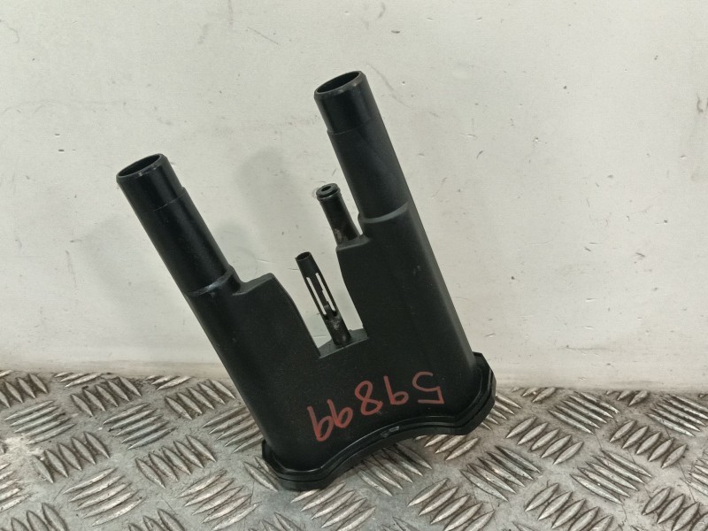 Recambio de tubo para land rover discovery iv (l319) 3.0 sdv6 4x4 referencia OEM IAM 9X2Q6A785  
