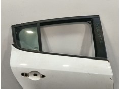 Recambio de puerta trasera derecha para renault megane iii berlina 5 p referencia OEM IAM 821006386R 821008419R  2
