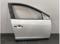 Recambio de puerta delantera derecha para renault megane iii berlina 5 p referencia OEM IAM 801009742R 801003028R 