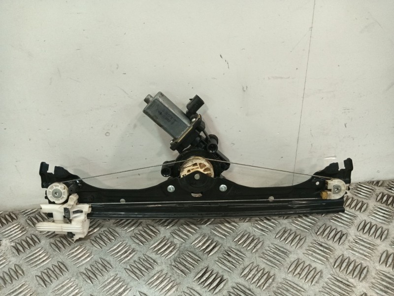Recambio de elevalunas delantero derecho para fiat 500 (312) 500 referencia OEM IAM 0319003M10460  