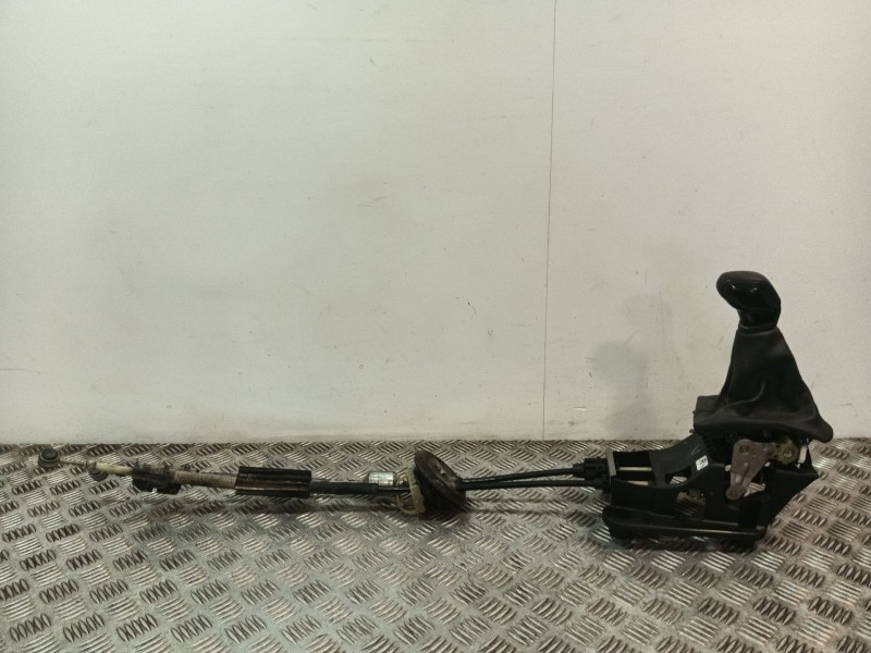 Recambio de palanca cambio para peugeot 208 referencia OEM IAM 1000333737  