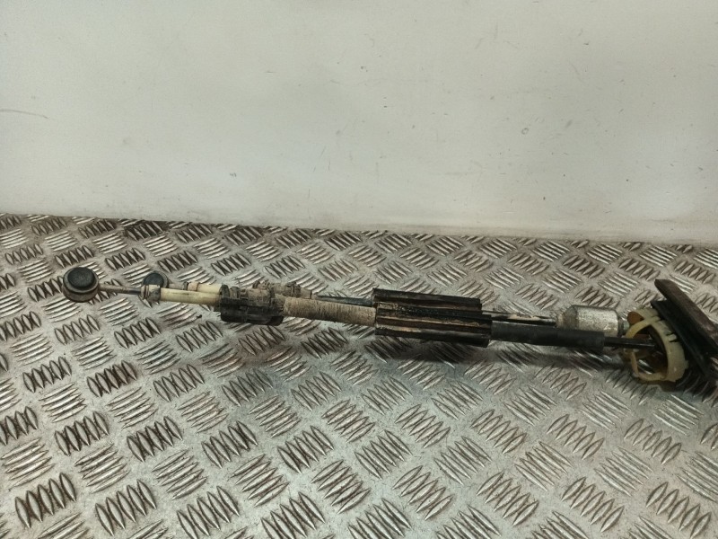 Recambio de palanca cambio para peugeot 208 referencia OEM IAM 1000333737  