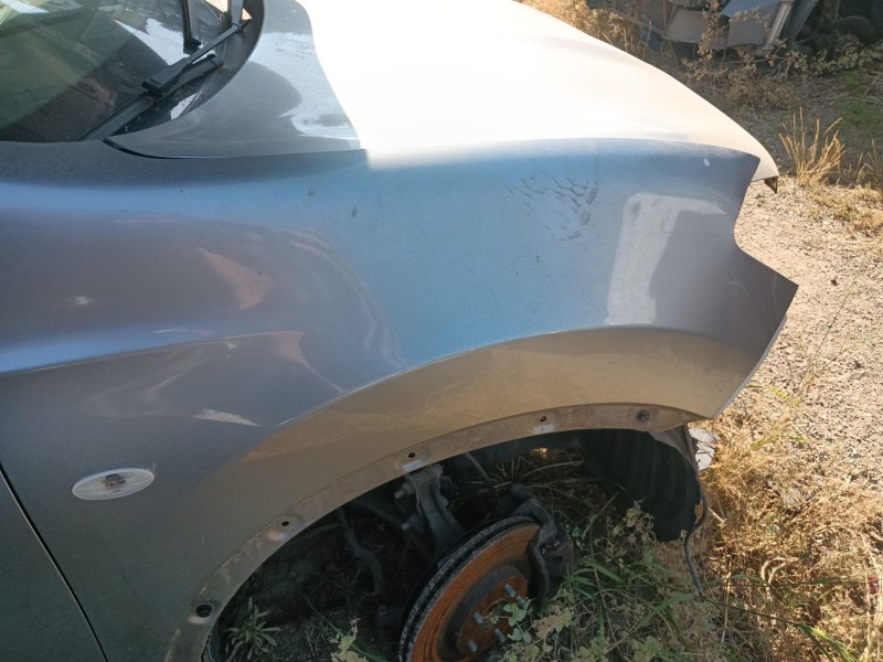 Recambio de aleta delantera derecha para nissan qashqai i (j10, nj10) 2.0 dci referencia OEM IAM F3100JD0M0  