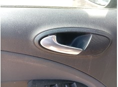Recambio de maneta interior delantera izquierda para seat leon (1p1) 1.4 tsi referencia OEM IAM 5P0837113B1UQ 3B0837207GGRU 