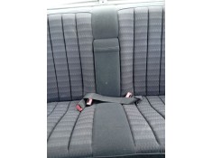 Recambio de cinturon seguridad trasero central para mercedes-benz 190 (w201) e 2.0 (201.024) referencia OEM IAM 2018605585  