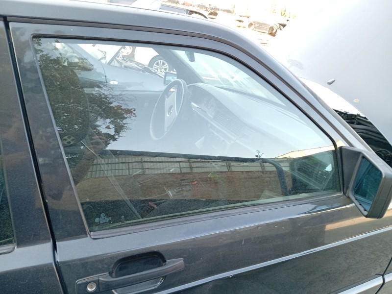 Recambio de luna delantera derecha para mercedes-benz 190 (w201) e 2.0 (201.024) referencia OEM IAM 2017200218  