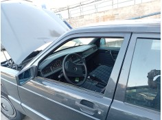 Recambio de luna delantera izquierda para mercedes-benz 190 (w201) e 2.0 (201.024) referencia OEM IAM 2017200118  
