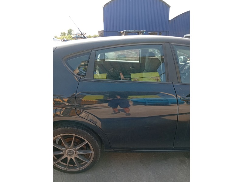 Recambio de puerta trasera derecha para seat leon (1p1) 1.4 tsi referencia OEM IAM 1P0833056  