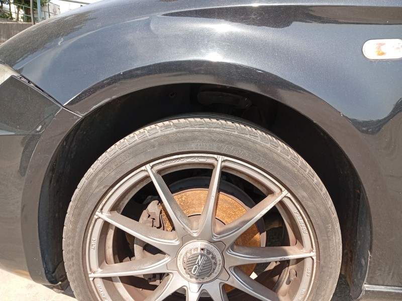Recambio de paso de rueda delantero izquierdo para seat leon (1p1) 1.4 tsi referencia OEM IAM 1P0809957  